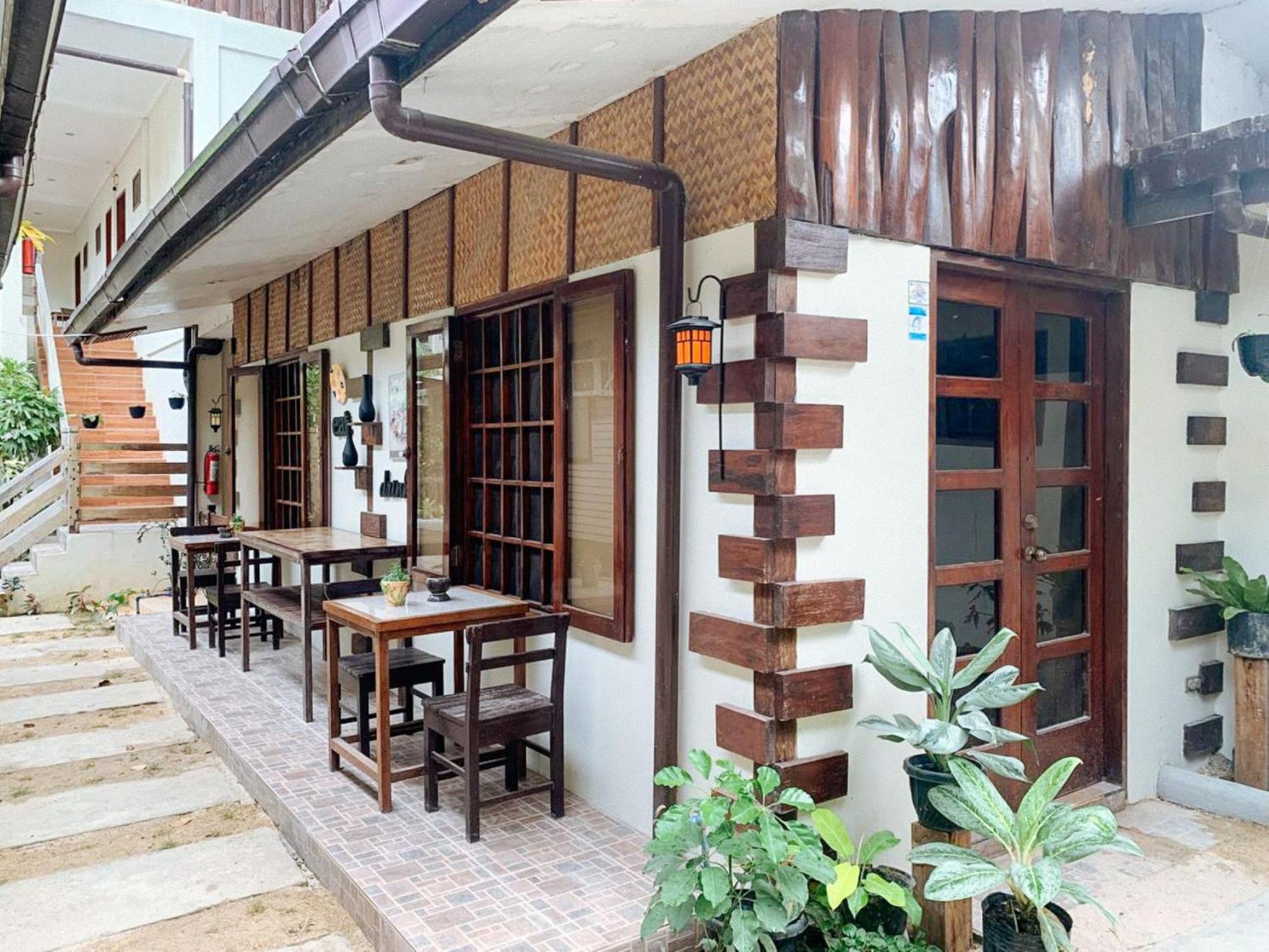 Urbanview Bnky Bed And Breakfast Palawan By Reddoorz El Nido Buitenkant foto